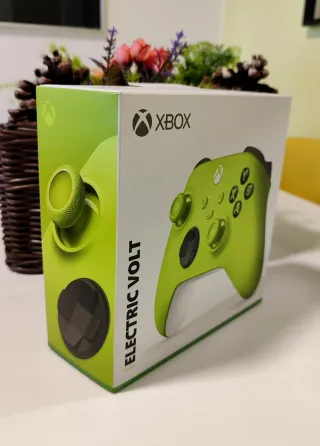 Controller Xbox Electric Volt Verde