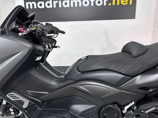Yamaha T-MAX 530 ABS