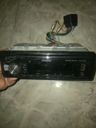 Radio Kenwood MP3/WMA/WAV/FLAC