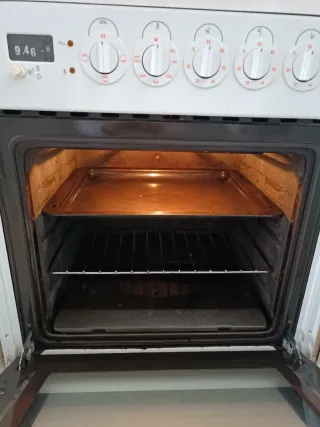 Horno y vitrocerámica Superser