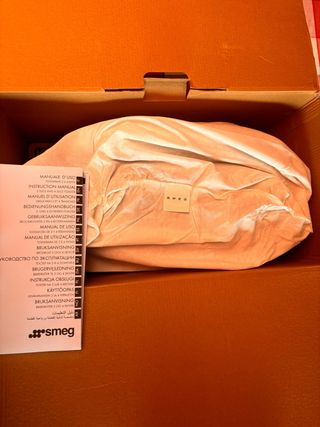 Tostadora SMEG Roja 4 Tostadas. Modelo TSF02RDEU