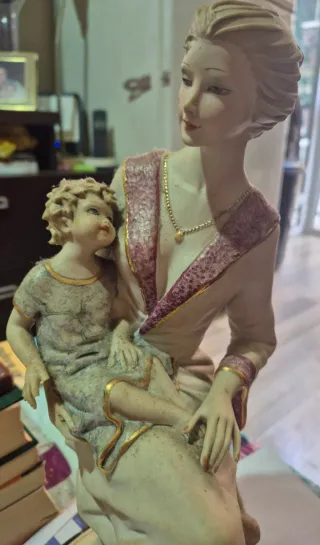 Escultura Vintage Maternidad Porcelana