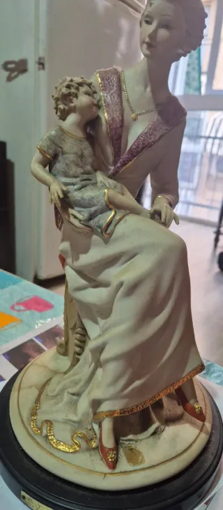 Escultura Vintage Maternidad Porcelana