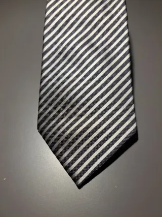 Cravatta Giorgio Armani a righe