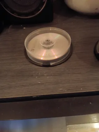 80 CD-R vírgenes + 20 DVD vírgenes