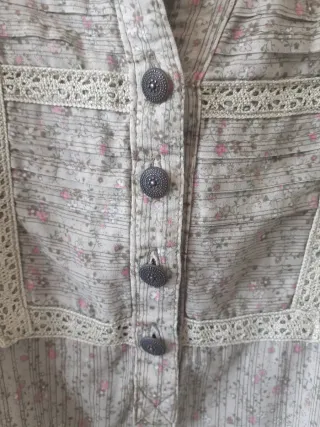 Blusa Boho Chic Flores Beige/Verde Talla 42