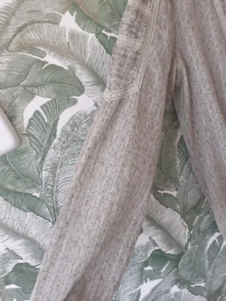 Blusa Boho Chic Flores Beige/Verde Talla 42