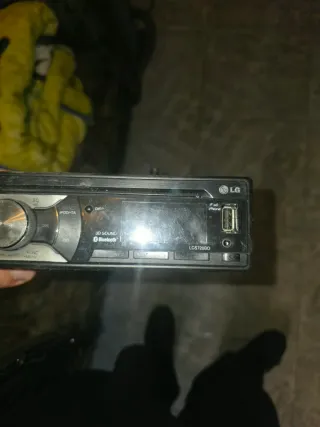 Radio Coche LG LCS720BO Bluetooth
