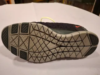 Zapatillas Nike Negras y Naranjas