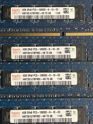 4x Hynix 4GB PC3-10600E DDR3 RAM