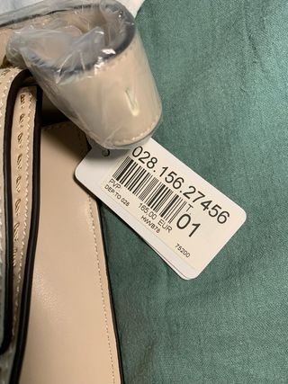 Bolso Guess Beige y Dorado