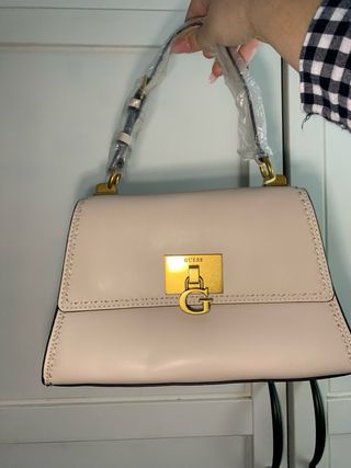 Bolso Guess Beige y Dorado