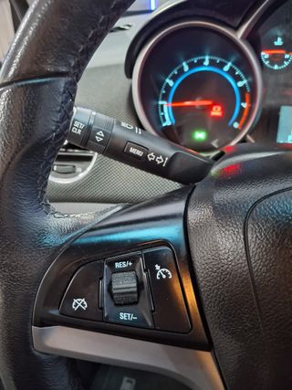 CHEVROLET Cruze 1.6 LT Clima