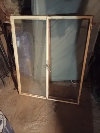 Ventana hierro 120x100 cm, 1 hoja le falta cristal