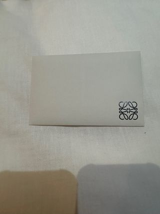 Capazo Loewe mediano sin estrenar