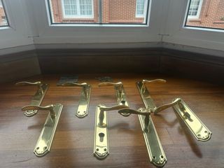 Manillas de puerta doradas (8 unidades)