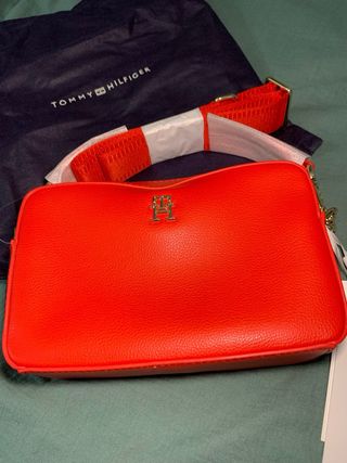 Bolso Tommy Hilfiger Rojo
