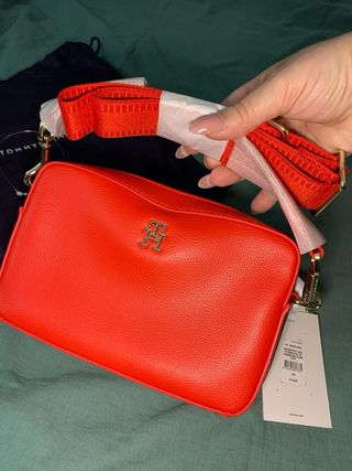 Bolso Tommy Hilfiger Rojo