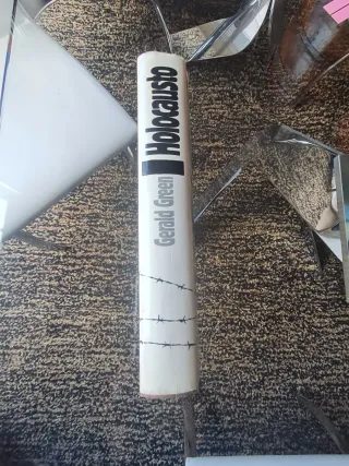 Libro Holocausto: La Solución Final de Gerald Gree