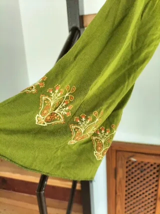 Camiseta verde bordada Girl Attitude Talla M