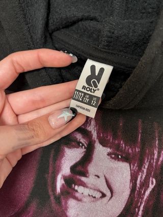 Sudadera Aitana, talla 11-12 años.