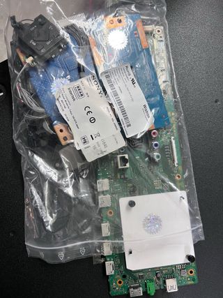 Despiece Sony KDL-43W808C y componentes