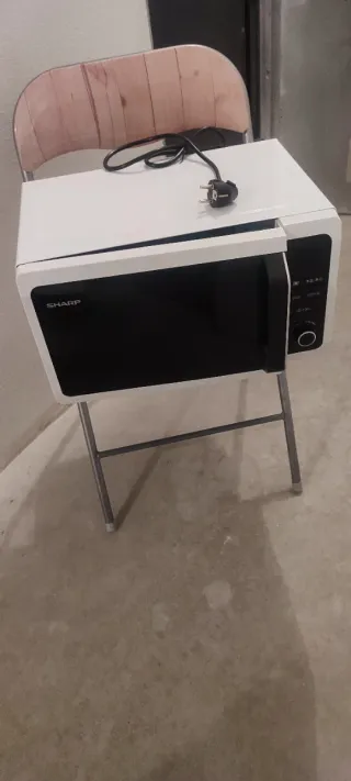 Microondas Sharp Blanco,, 45€
