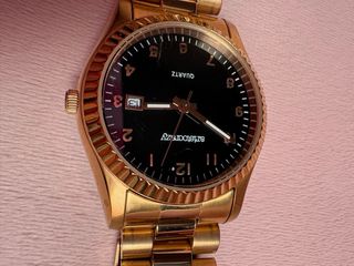 Aristocrazy Reloj Dorado y Negro