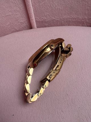 Aristocrazy Reloj Dorado y Negro