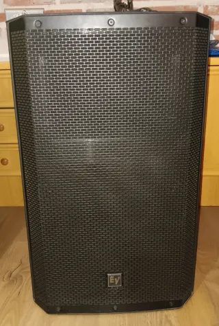 Altavoces EV Activos 1000W con Fundas