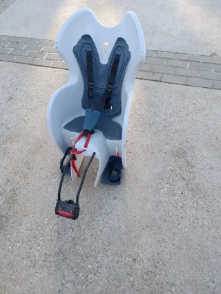 Cadireta infantil per a bicicleta