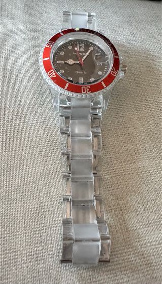 Relojes varias marcas, cada uno a 1€