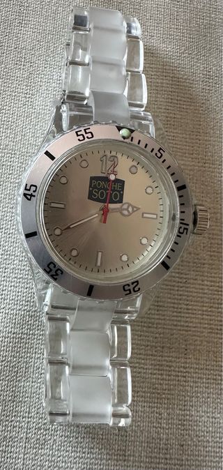 Relojes varias marcas, cada uno a 1€