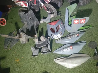 Plásticos Aerox Scooter