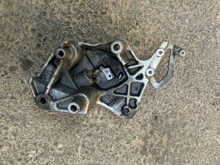 Soporte Estribera Delantera Derecha BMW F800 S 09