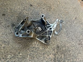Soporte Estribera Delantera Derecha BMW F800 S 09