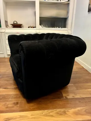 Elegante sillón Chester, clásico y vintage.