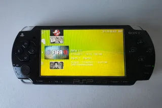 Sony PSP-2004 Slim & Lite Piano Black Completa