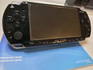 Sony PSP-2004 Slim & Lite Piano Black Completa