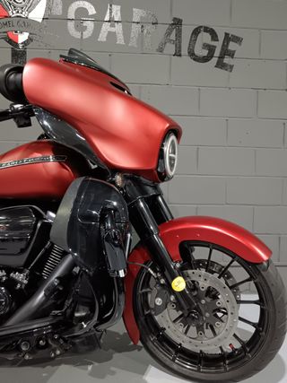 Harley Davidson Street Glide Special