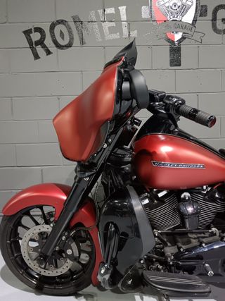 Harley Davidson Street Glide Special