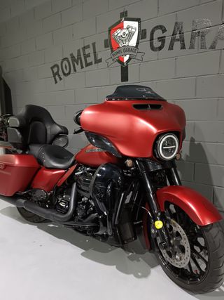 Harley Davidson Street Glide Special