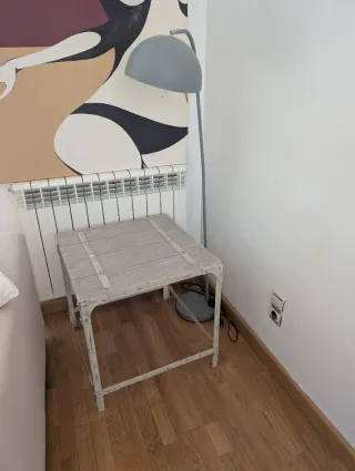 Mesa auxiliar madera y metal