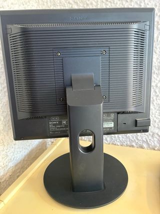 Lote Monitor Sony, Teclado y Ratón Microsoft