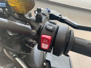 BMW M 1000 R