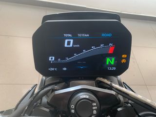 BMW M 1000 R