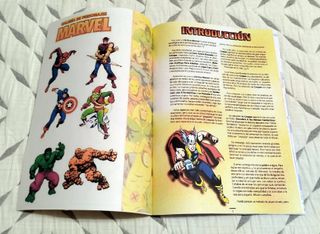 ÁLBUM GUÍA GALERÍA DE PERSONAJES de MARVEL