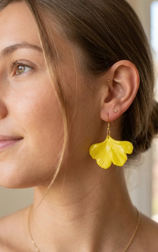 Pendientes hechos a mano hoja Ginkgo