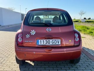 Nissan Micra 68000km año 2009