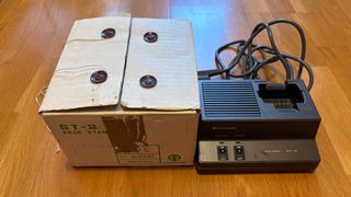 Kenwood TR-2500 Transceptor Radioaficionados